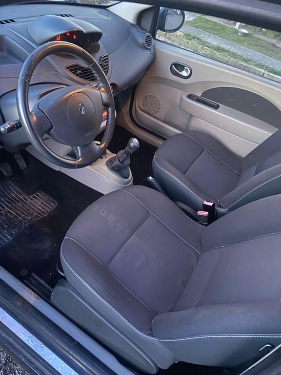 Gebraucht Renault Twingo 76 PS (55 kW) 2009 Schwarz Kleinwagen