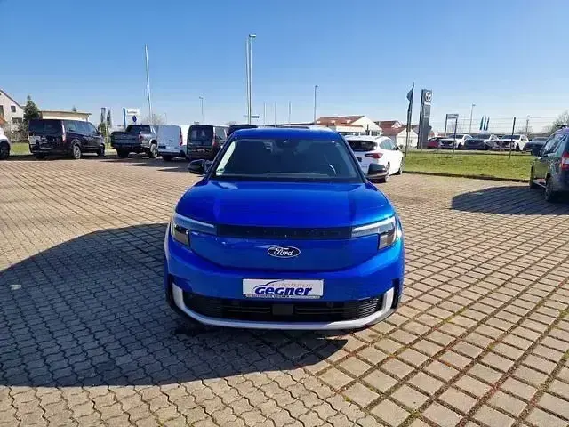 Gebraucht Ford Explorer 210 kW (286 PS) 2024 Blau SUV