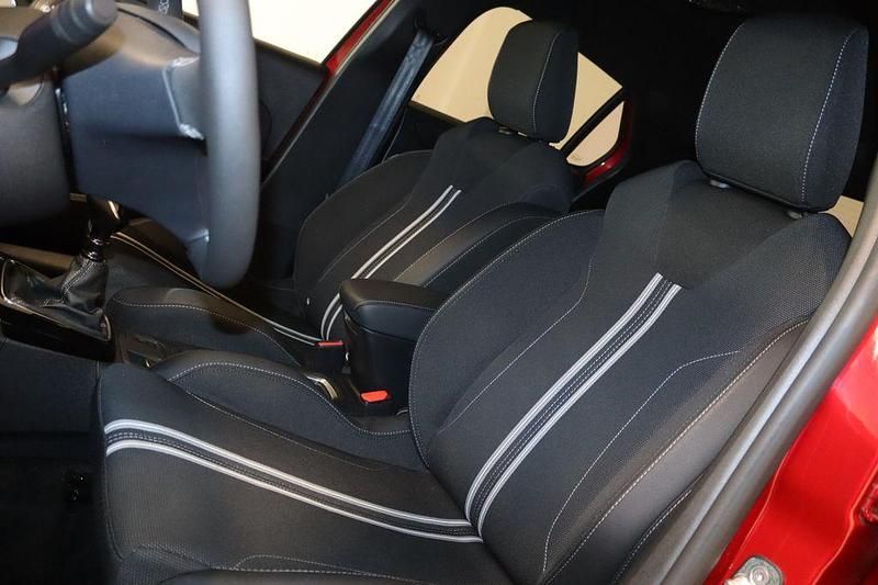 Gebraucht Opel Corsa GS Line 101 PS (74 kW) 2024 Rot Kleinwagen