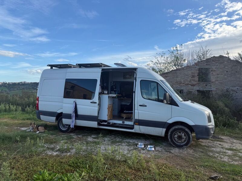 Weiß Gebraucht 2006 VW Crafter Van | 18.499 € - Bild 1/4
