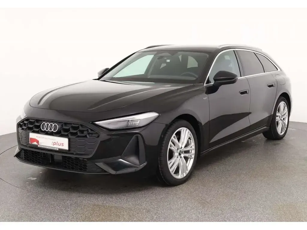 Gebraucht Audi A5 Sport 299 PS (219 kW) 2025 Mythosschwarz metallic Kombi
