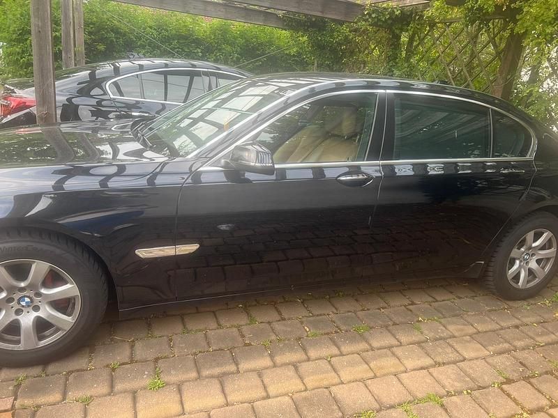 Gebraucht BMW 730L 258 PS (189 kW) 2013 Schwarz Limousine