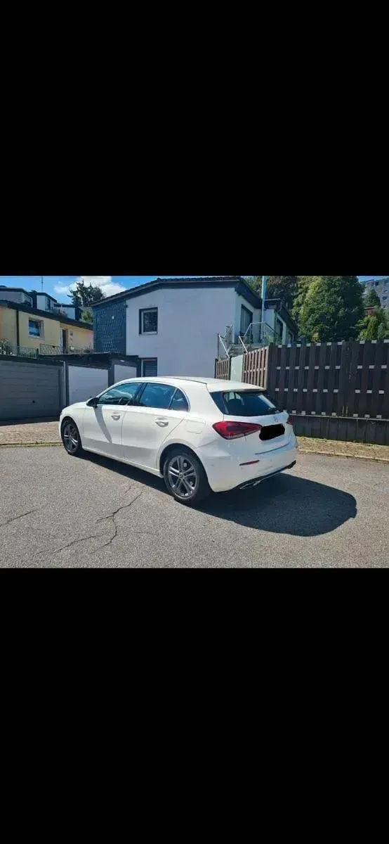 Gebraucht Mercedes A200 163 PS (119 kW) 2018 Weiß Limousine