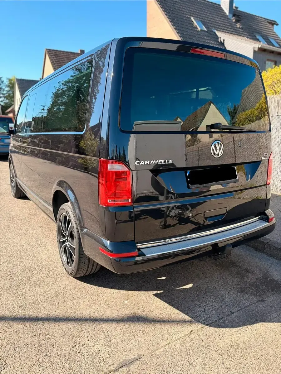 Gebraucht VW Caravelle 204 PS (150 kW) 2016 Schwarz Van