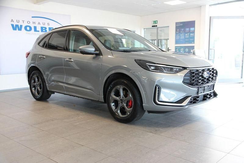 Gebraucht Ford Kuga ST-Line X 242 PS (177 kW) 2024 Silber SUV
