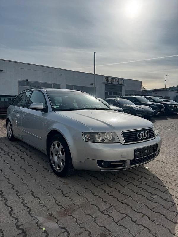 Gebraucht Audi A4 131 PS (96 kW) 2004 Grau Kombi
