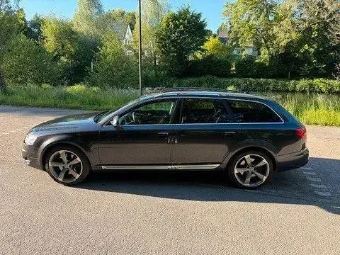 Gebraucht Audi A6 Allroad 239 PS (175 kW) 2011 Grau Kombi