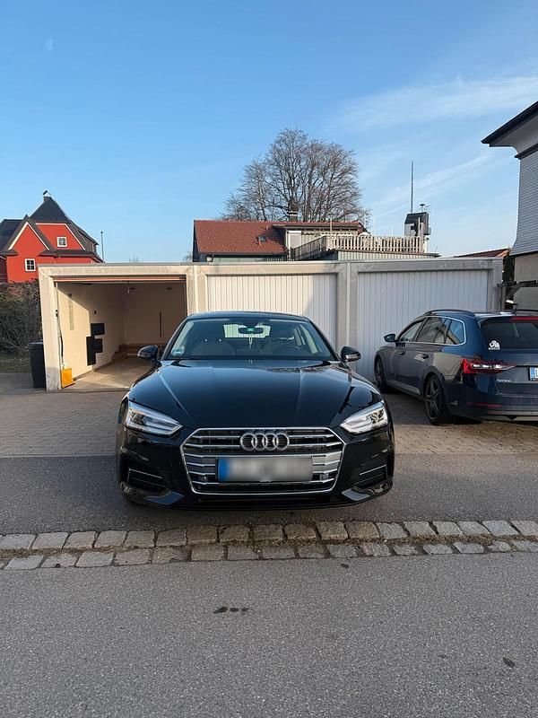 Gebraucht Audi A5 Sportback 190 PS (139 kW) 2019 Schwarz Kleinwagen