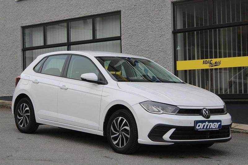 Gebraucht VW Polo Life 95 PS (69 kW) 2022 Weiß Kleinwagen