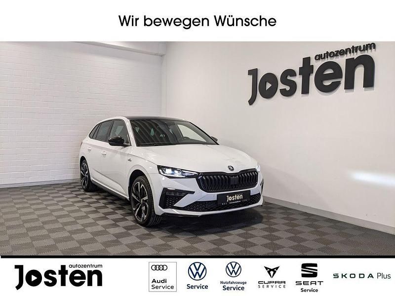 Weiß Gebraucht 2025 Skoda Scala Comfort Kleinwagen | 31.890 € (Teuer) - Bild 1/4