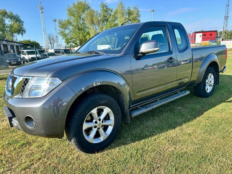 Blau Gebraucht 2012 Nissan Navara SE Abholung | 7.000 € (Guter Preis) - Bild 1/4