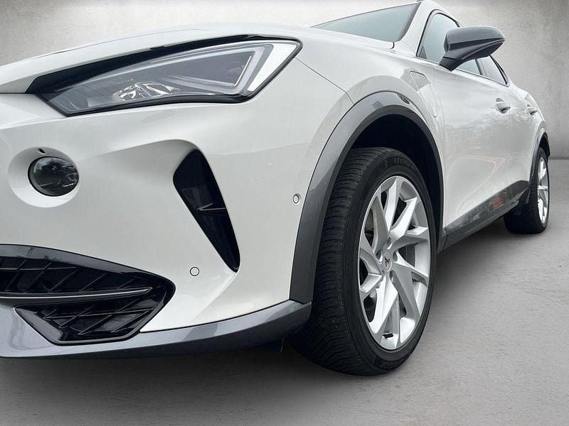 Gebraucht Cupra Formentor 204 PS (150 kW) 2023 "candy" weiss SUV