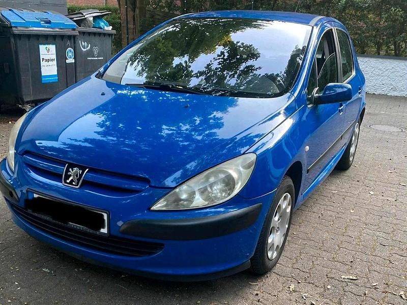 Blau Gebraucht 2002 Peugeot 307 Kleinwagen | 999 € - Bild 1/4