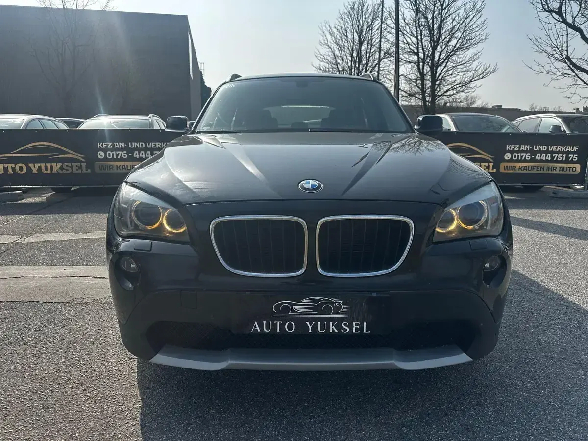 Używany BMW X1 Performance 177 KM (130 kW) 2012 Czarny SUV