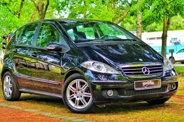 Gebraucht Mercedes A180 Avantgarde 109 PS (80 kW) 2005 Schwarz Kleinwagen