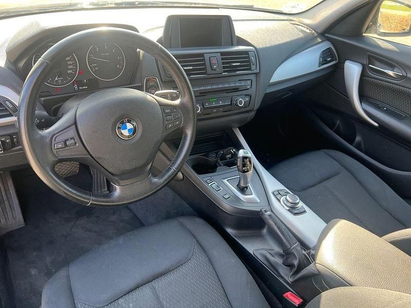 Gebraucht BMW 118 143 PS (105 kW) 2012 Schwarz Kleinwagen