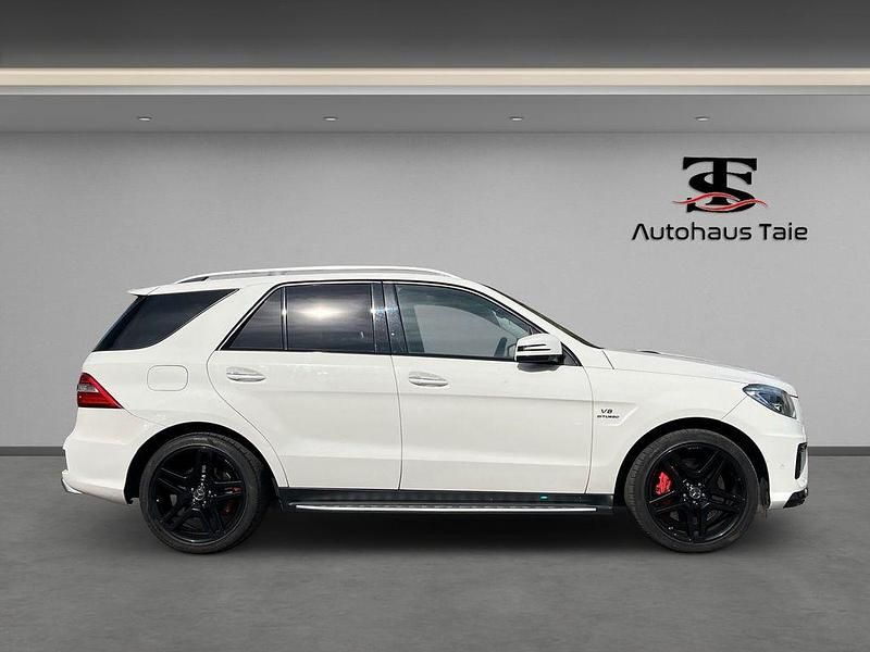 Gebraucht Mercedes ML63 AMG AMG 557 PS (409 kW) 2012 Calcitweiss  unilack SUV