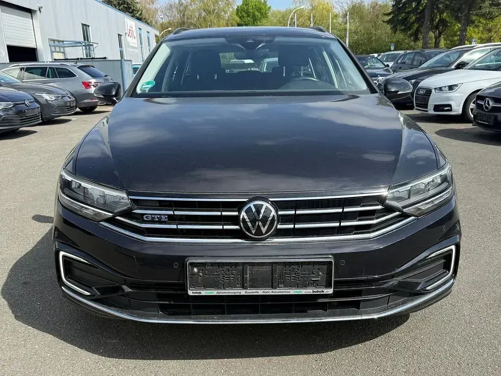 Gebraucht VW Passat 156 PS (114 kW) 2021 Schwarz Kombi