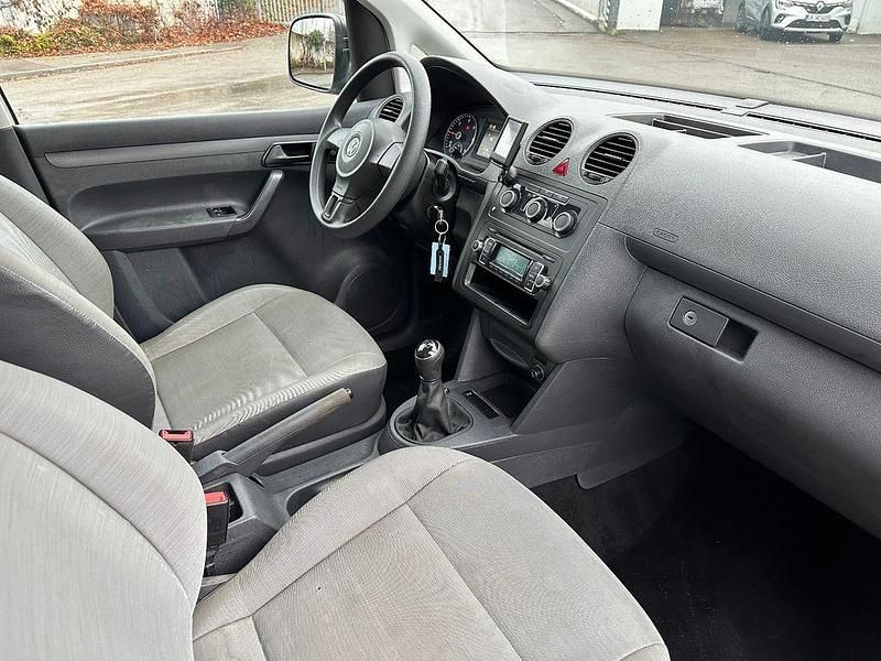 Gebraucht VW Caddy Maxi 102 PS (75 kW) 2015 Weiß Van / Kleinbus