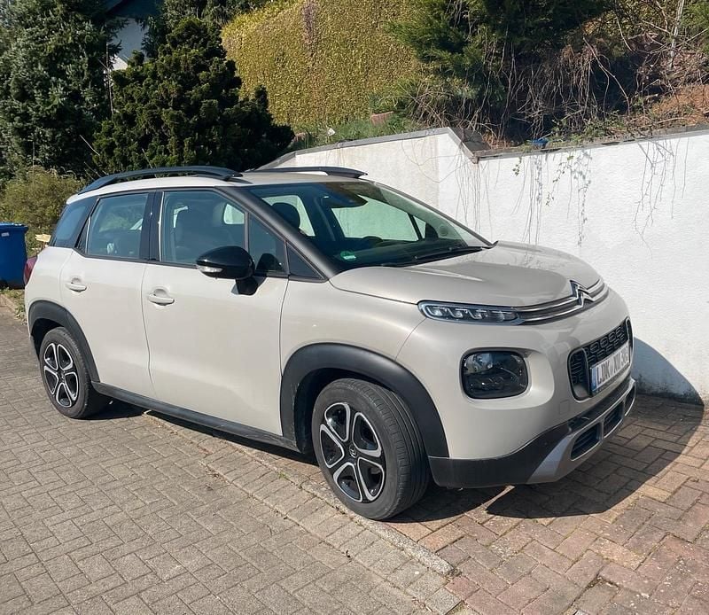 Beige Gebraucht 2018 Citroën C3 Aircross SUV | 9.399 € (Superpreis) - Bild 1/4