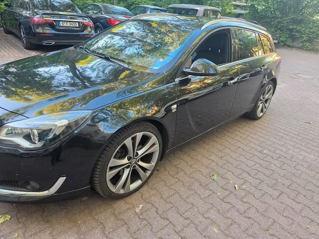 Gebraucht Opel Insignia OPC 170 PS (125 kW) 2015 Schwarz Kombi
