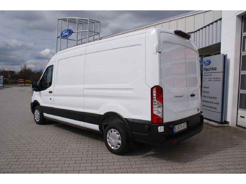 Gebraucht Ford Transit Trend 105 PS (77 kW) 2022 Frostweiß Van