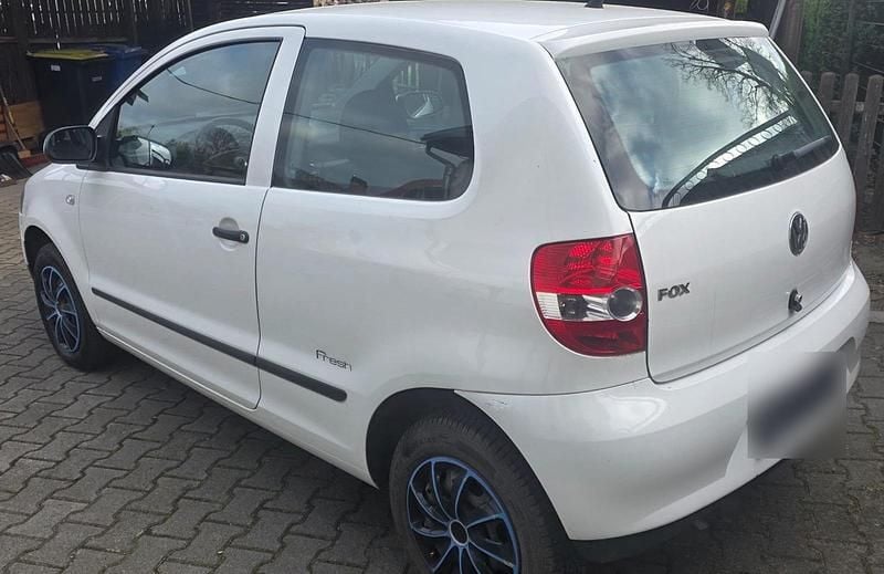 Usata VW Fox 54 CV (39 kW) 2008 Bianco Utilitaria