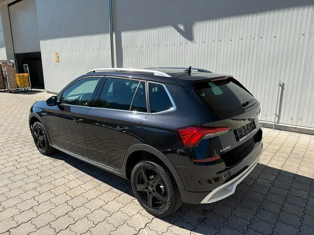 Gebraucht Skoda Kamiq ScoutLine 110 PS (80 kW) 2022 Schwarz SUV