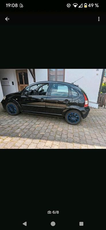 Schwarz Gebraucht 2006 Citroën C3 Kleinwagen | 900 € - Bild 1/4