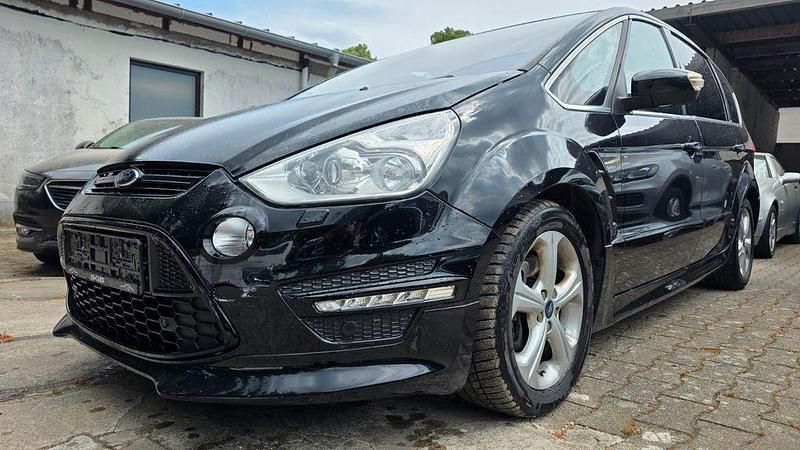 Gebraucht Ford S-MAX Titanium S 239 PS (175 kW) 2011 Schwarz Van / Kleinbus