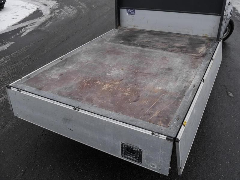 Gebraucht Mercedes Sprinter 150 PS (110 kW) 2021 Aquagrün Van