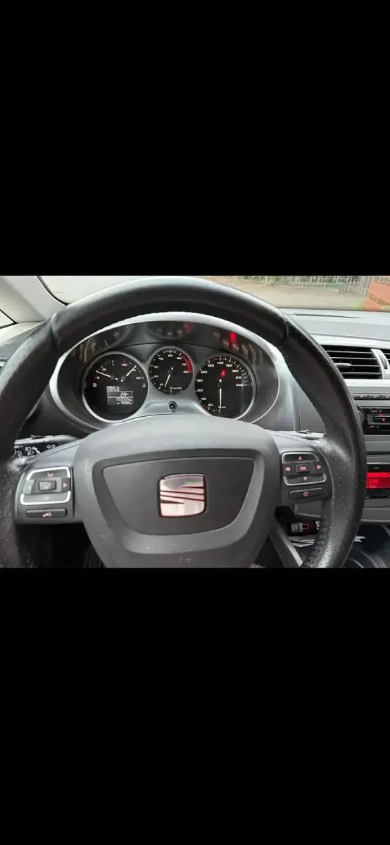 Gebraucht Seat Leon 125 PS (91 kW) 2009 Schwarz Kleinwagen