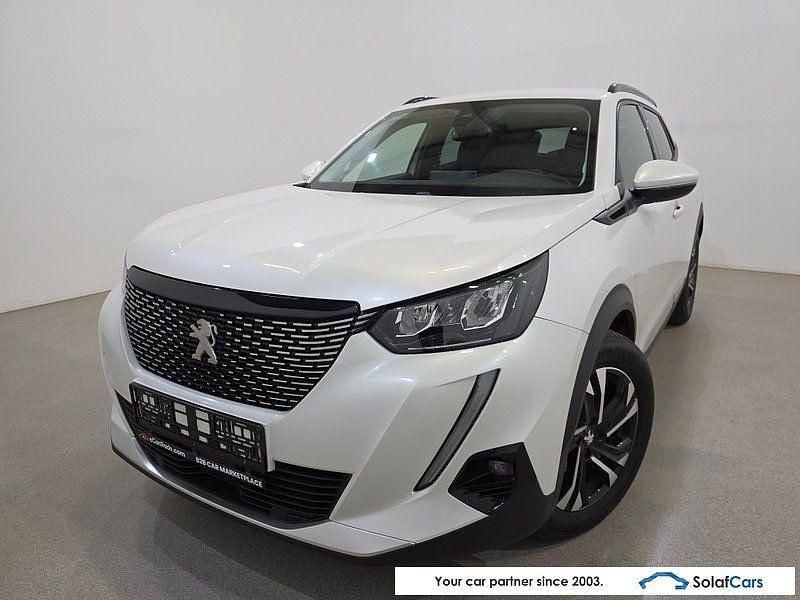 Gebraucht Peugeot 2008 Allure 131 PS (96 kW) 2021 Weiß SUV