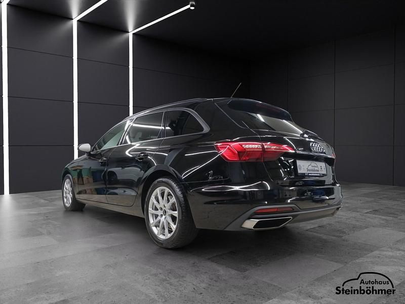 Gebraucht Audi A4 Comfort 204 PS (150 kW) 2023 Brillantschwarz (schwarz) Kombi