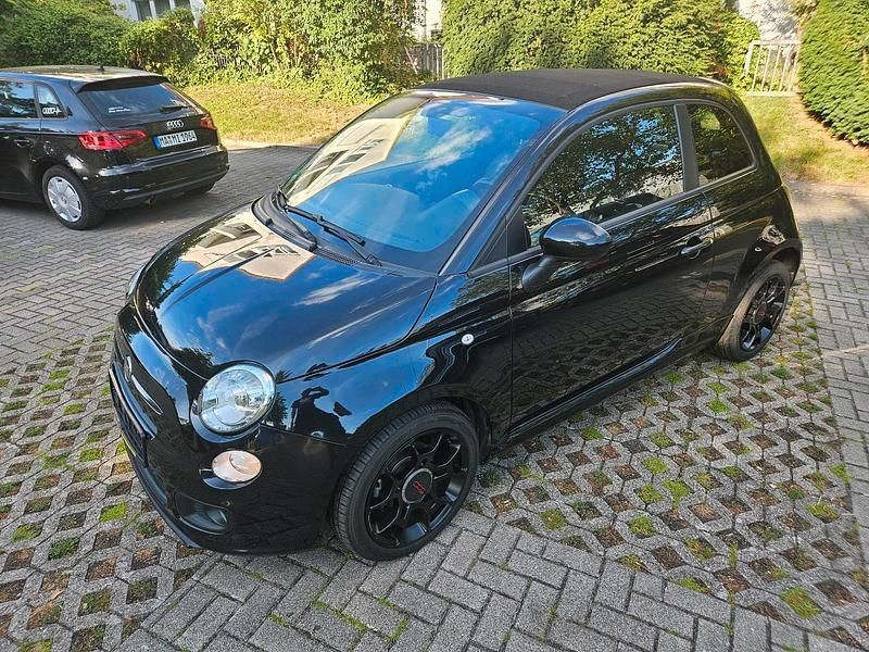 Schwarz Gebraucht 2013 Fiat 500 Cabrio | 7.300 € - Bild 1/4