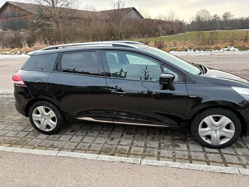 Gebraucht Renault Clio GrandTour LIMITED 90 PS (66 kW) 2017 Schwarz Kombi