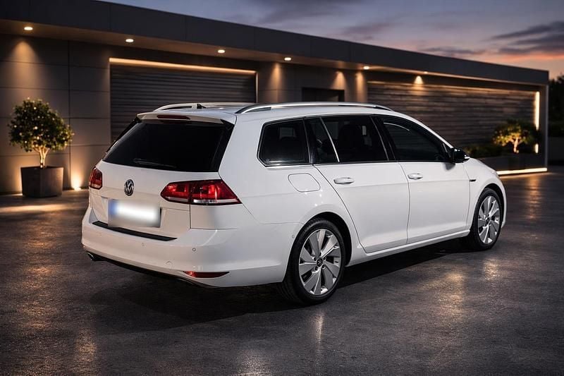 Gebraucht VW Golf VII R-line 150 PS (110 kW) 2016 Weiß Kombi