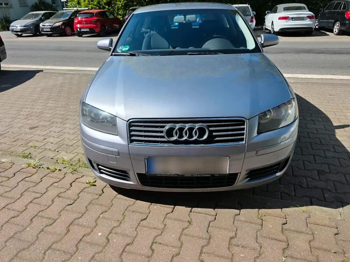 Usata Audi A3 105 CV (77 kW) 2004 Grigio Utilitaria