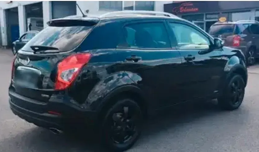 Gebraucht SsangYong Korando 150 PS (110 kW) 2019 Schwarz SUV