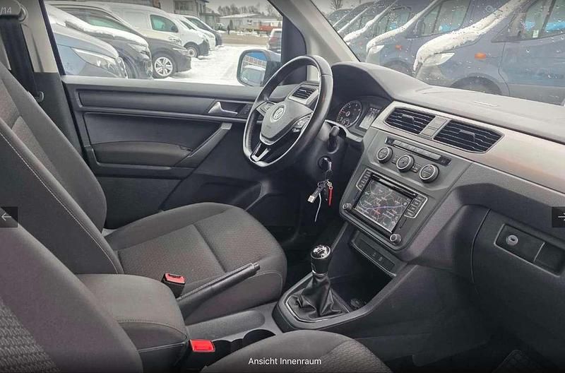 Gebraucht VW Caddy Trendline 122 PS (89 kW) 2020 Starlight blue metallic Van / Kleinbus