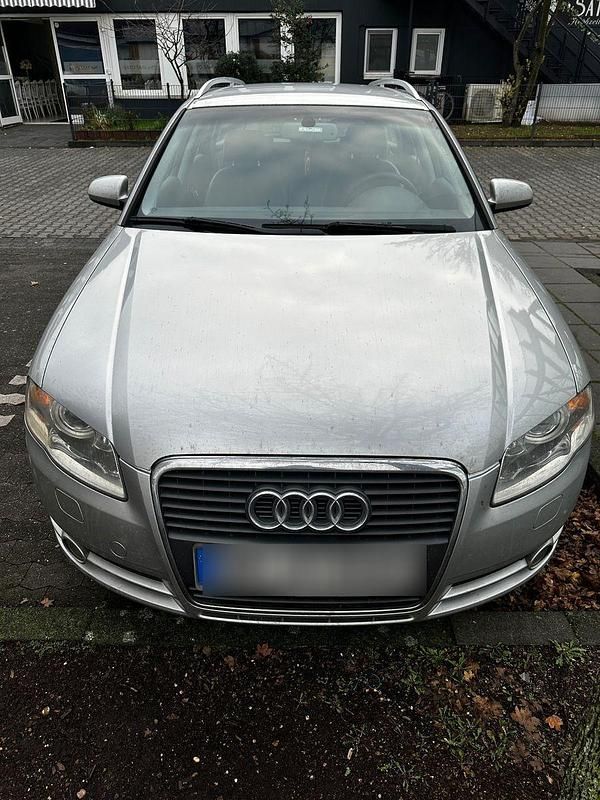 Grau Gebraucht 2006 Audi A4 Kombi | 3.500 € (Superpreis) - Bild 1/4