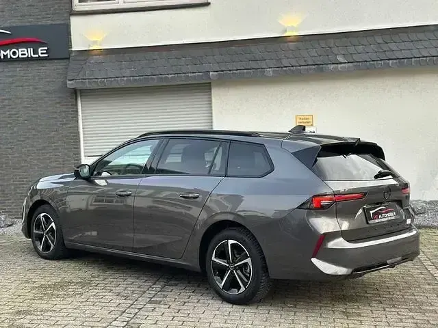 Gebraucht Opel Astra 131 PS (96 kW) 2025 Grau/typ aussenverkleidung met Kombi