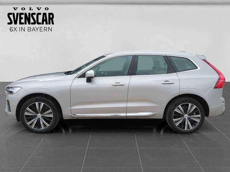 Gebraucht Volvo XC60 Plus 197 PS (144 kW) 2023 Silber SUV