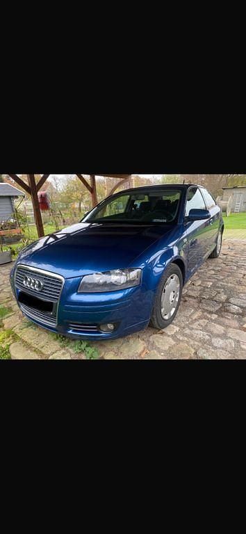 Blau Gebraucht 2006 Audi A3 Ambition Kleinwagen | 2.500 € - Bild 1/4