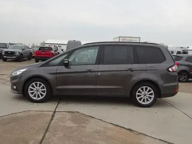 Gebraucht Ford Galaxy Trend 190 PS (139 kW) 2022 Magnetic Van / Kleinbus