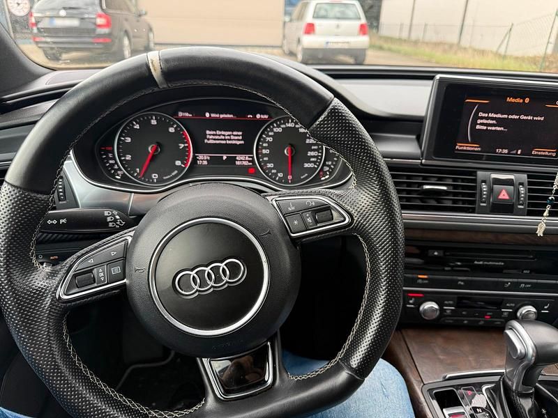Second-hand Audi A7 310 CP (228 kW) 2012 Negru Hatchback