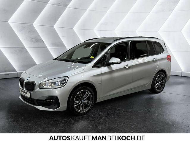 Gebraucht BMW 218 Sport Line 150 PS (110 kW) 2018 Silber Van / Kleinbus