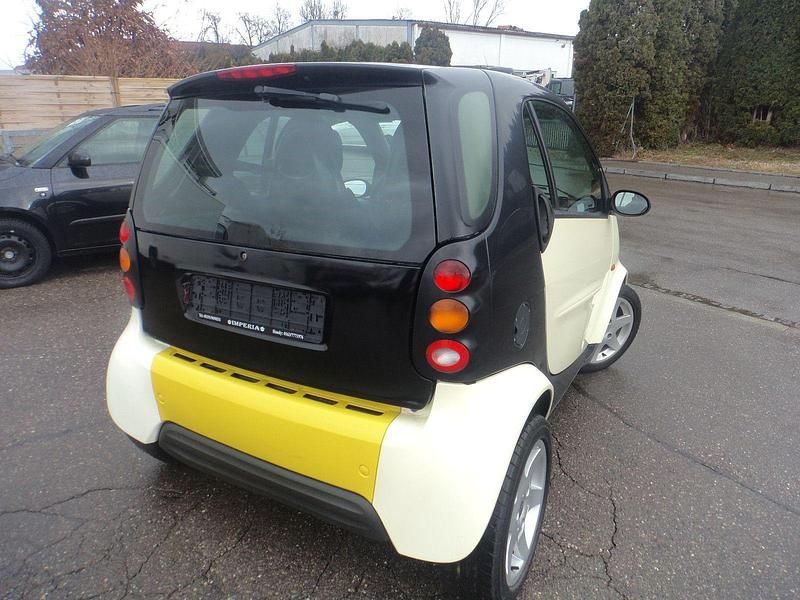 Gebraucht Smart ForTwo Coupé 61 PS (44 kW) 2002 Gelb Coupé