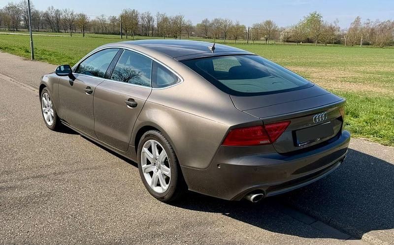 Gebraucht Audi A7 Sportback 245 PS (180 kW) 2012 Grau Kleinwagen