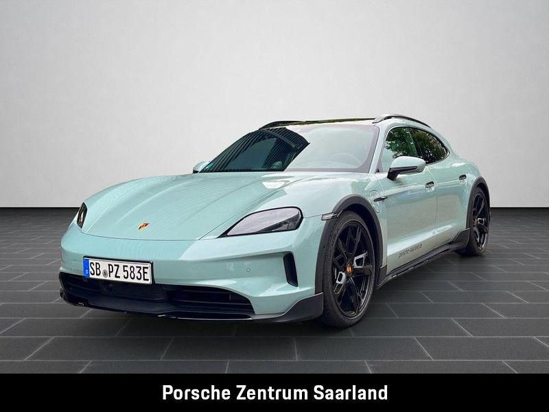 Shadegreenmetallic (gruen) (metallic) Gebraucht 2025 Porsche Taycan Cross Turismo Limousine | 112.850 € (Teuer) - Bild 1/4